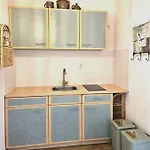 Apartment La Boheme And Glamping *