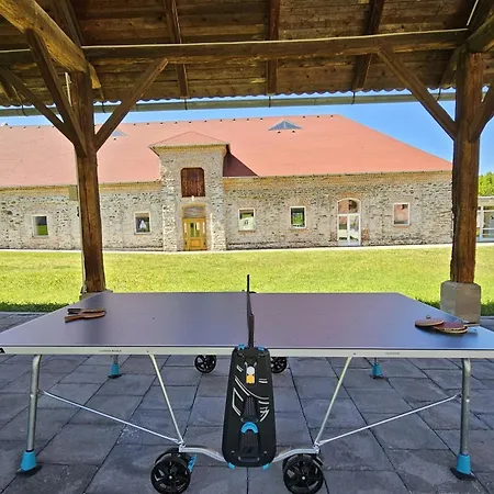 Apartment La Boheme And Glamping Vrhavec