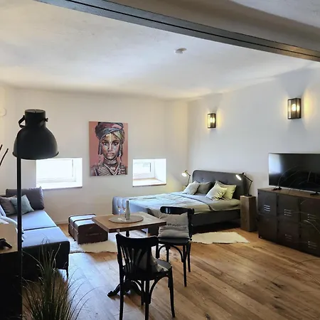 La Boheme And Glamping Apartament Klatovy