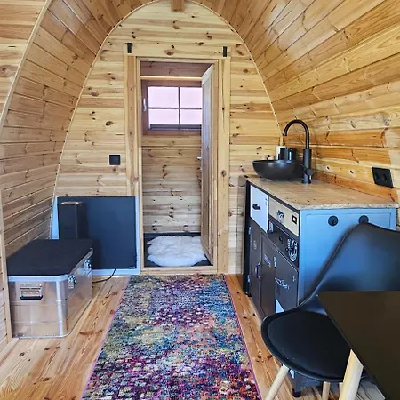 La Boheme And Glamping Apartament Klatovy